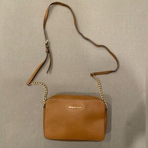 Michael Kors Crossbody Bag